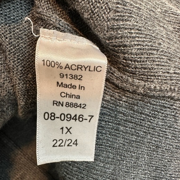 Roaman's Long Gray Button Down Vest - Picture 4 of 6